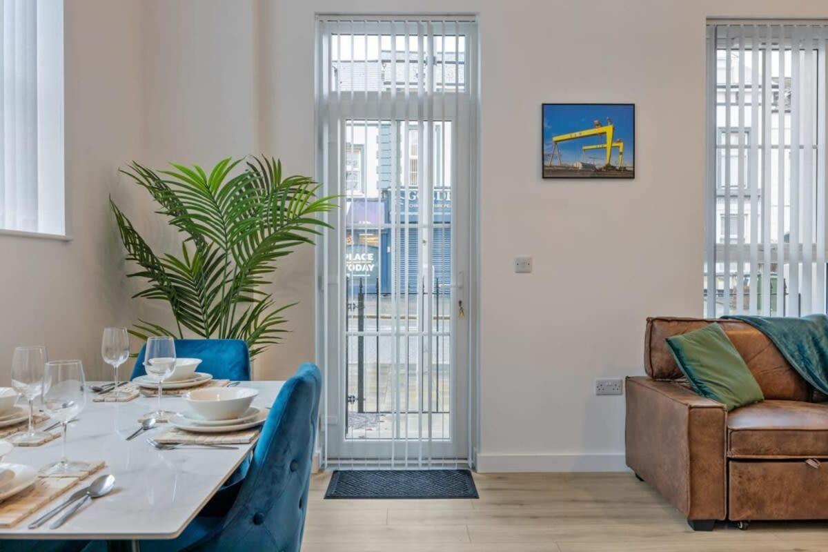 Contemporary 2 Bed Apartment -Belfast East Village Extérieur photo